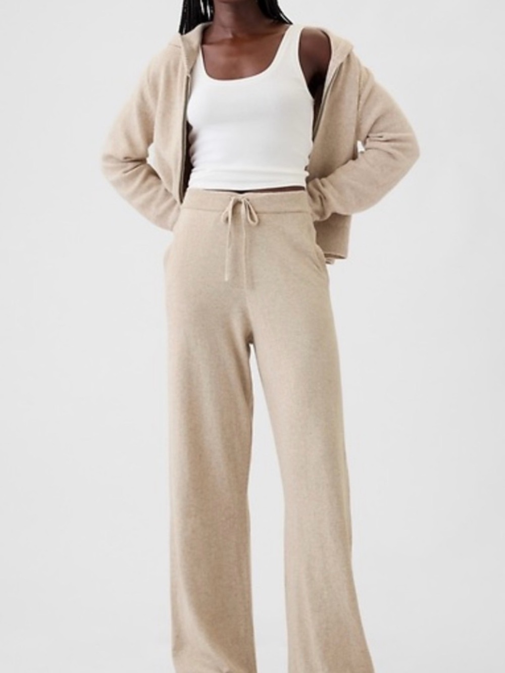 GAP 3 piece knit set Neutral Cashsoft knitted Oatmeal Like New Beautiful
